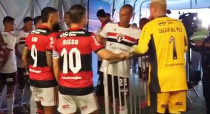 Em áudio vazado, Miranda diz a jogadores do Flamengo: “Não quiseram me trazer, estamos jogando contra agora”