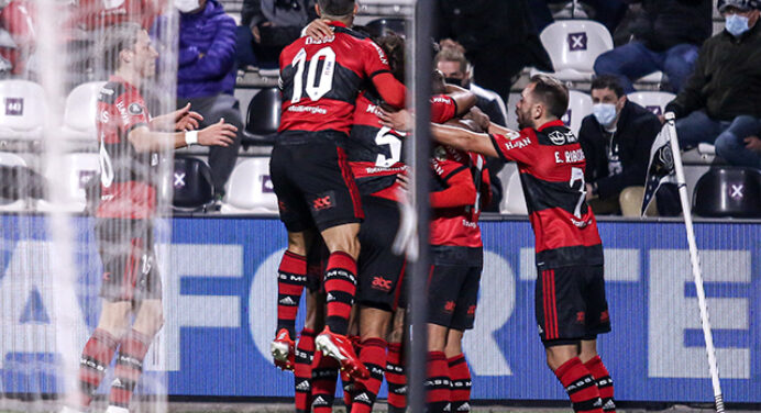 No espírito da Libertadores! Flamengo atropela o Olímpia por 4 a 1 fora de casa e se aproxima da semifinal