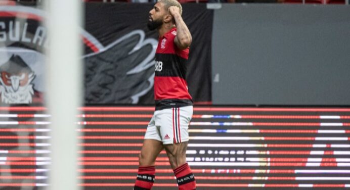 Com ampla vantagem, Gabigol deixa Rony, Fred e Hulk para trás na artilharia da Libertadores