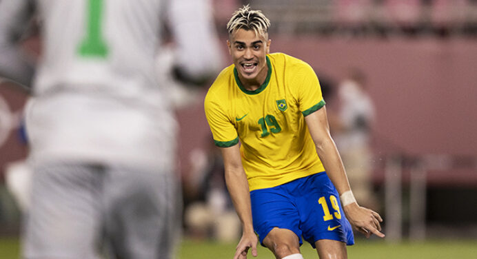 Cria do Flamengo, Reinier conquista medalha de ouro com a Seleção nas Olimpíadas