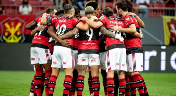 Fora o baile! Com 9 a 2 no agregado, Flamengo despacha o Olimpia e espera Barcelona ou Flu para semi na Libertadores
