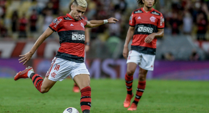 Andreas espera acabar com jejum de gols de falta no Fla e dá receita para sucesso na Libertadores