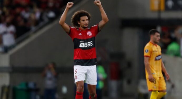 Arão vibra com vantagem na semifinal da Libertadores, mas admite: “Poderíamos ter saído com um resultado melhor”