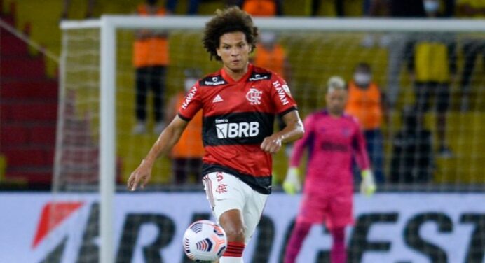 Willian Arão lamenta casos de racismo nos estádios e cobra punições severas das autoridades
