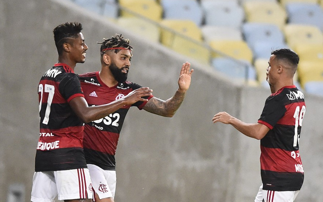 Trio de ataque do Flamengo soma mesmo número de gols que elenco do Atlético-GO no Brasileirão