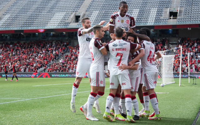 Com melhor ataque do país, Flamengo é primeira equipe a chegar aos 50 gols no Brasileirão