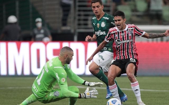 Palmeiras ‘copia’ estratégia do Fla e sofre dura derrota em clássico