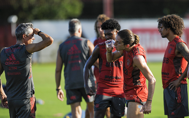 Flamengo conclui preparação nesta terça para jogo contra o Madureira