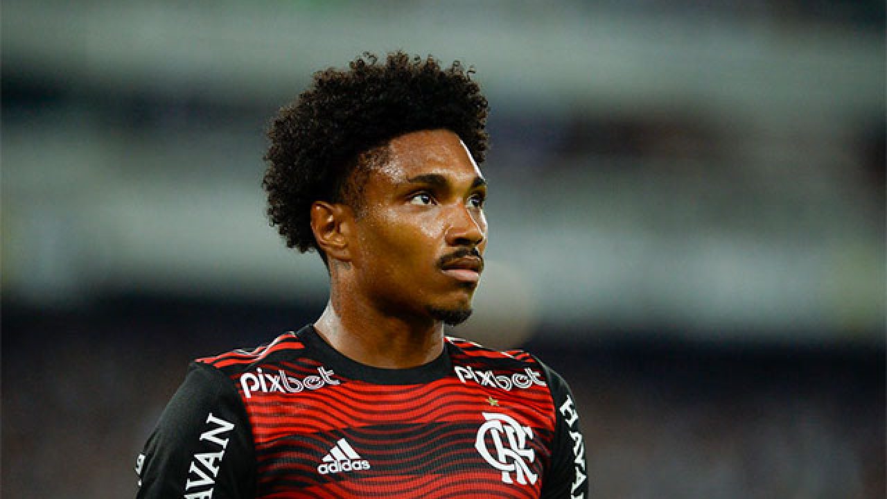 Investidor do Botafogo pretende contratar Vitinho, atacante do Flamengo -  Flamengo - Not&Atilde;&shy;cias e jogo do Flamengo - Coluna do Fla