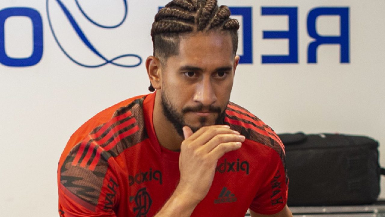 Casa de jogador do Flamengo é assaltada por três homens armados
