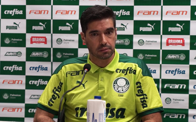 Técnico do Palmeiras elogia nível tático e técnico de jogo contra o Flamengo: “Tinha de acabar empatado com gols”