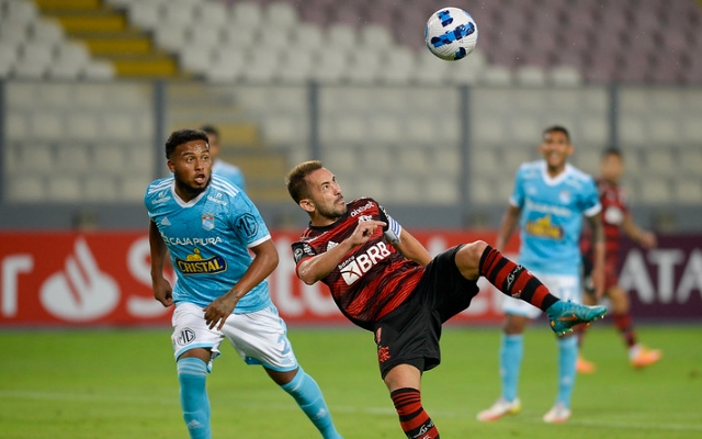 “A vitória valeu mais do que o jogo”: Everton Ribeiro analisa atuação do Flamengo na Libertadores