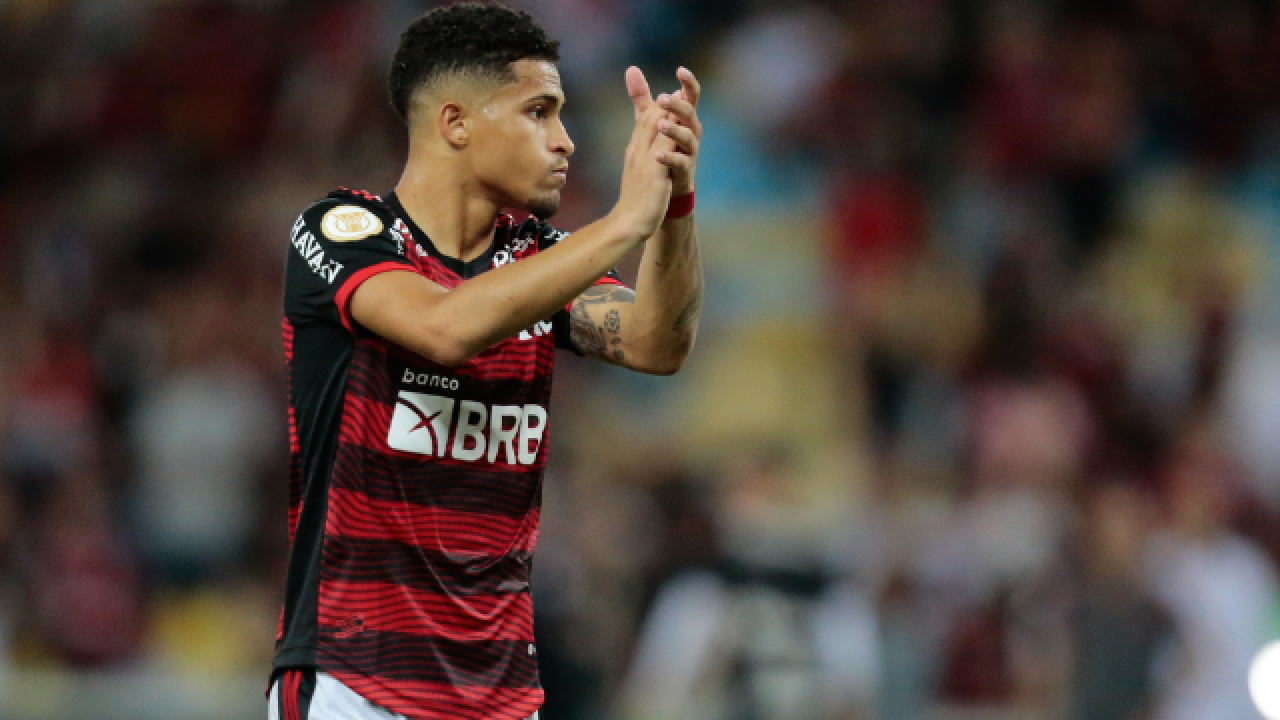 Flamengo abre negociação para renovar contrato de João Gomes - Flamengo | Notícias, jogos e contratações | Coluna do Fla