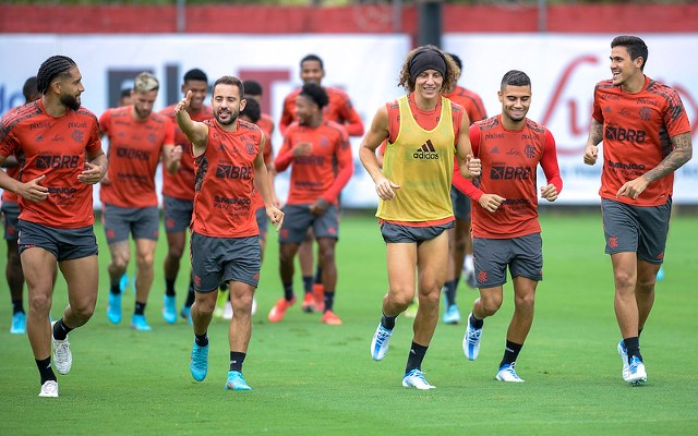 Flamengo promove almoço de confraternização com familiares dos jogadores