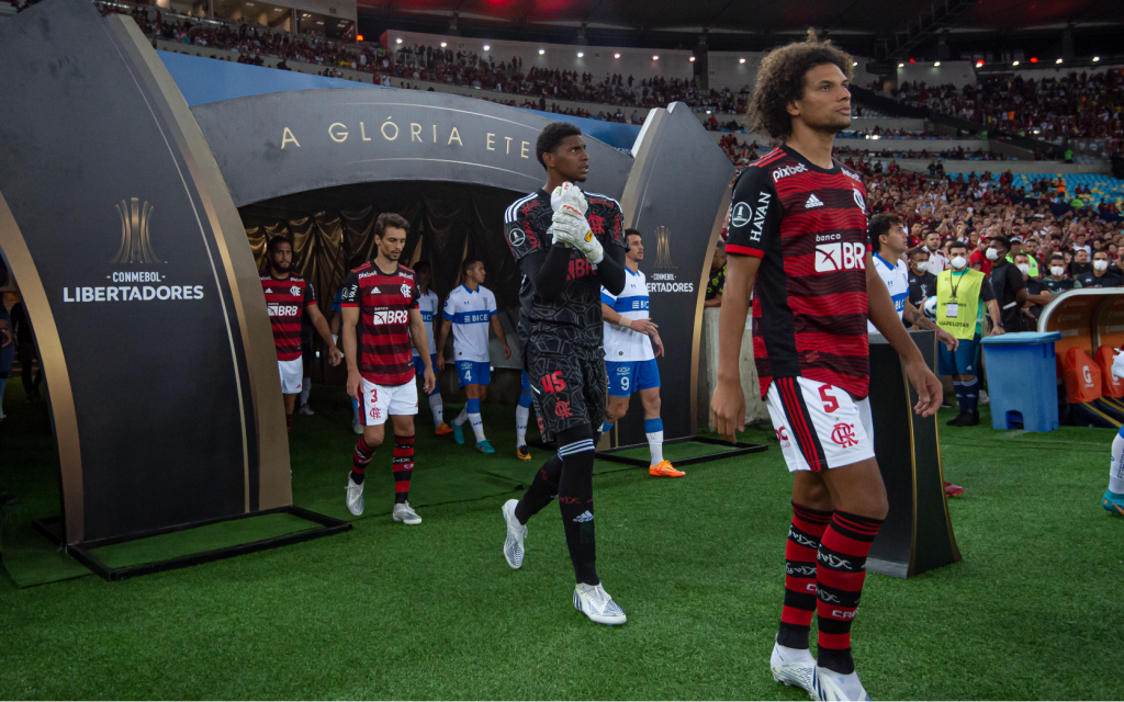 Com Hugo no gol, Flamengo ainda não foi vazado na Libertadores