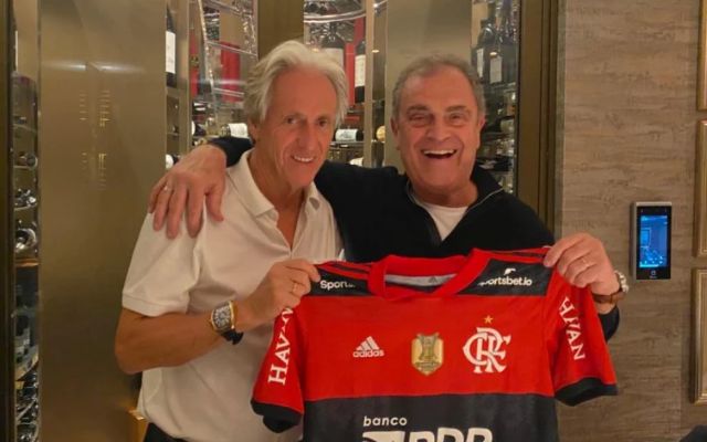 Diretoria do Flamengo vê ações de Jorge Jesus como investida política de Kleber Leite