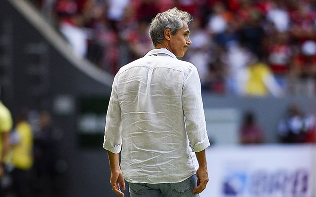 Paulo Sousa reclama de pênalti não marcado e lamenta chances perdidas em empate: Poderíamos ter feito mais