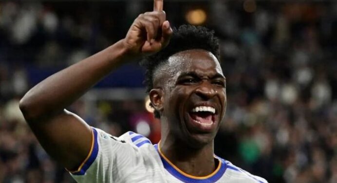 Vini Jr renova contrato com Real Madrid, e multa rescisória é superior a R$ 5 bilhões