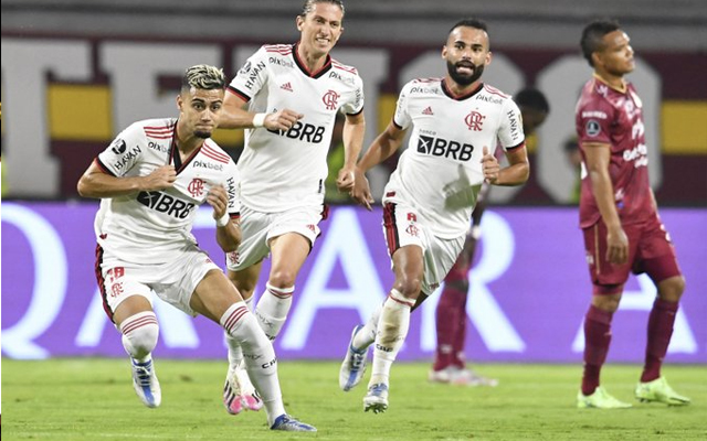 Com golaço de Andreas, Flamengo vence Tolima e sai na frente das oitavas da Libertadores