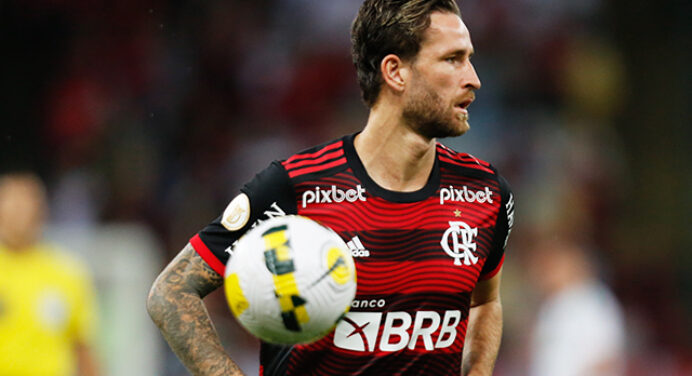 Clube português sonda Léo Pereira e promete fazer proposta ao Flamengo