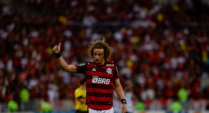 David Luiz admite “só pensar no Mundial”, mas faz alerta importante a companheiros de Flamengo