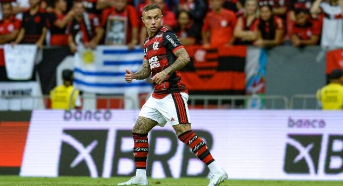 Cebolinha busca ritmo e fala em ‘dor de cabeça’ para Dorival montar ataque do Flamengo