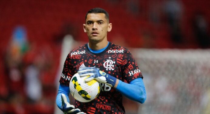Santos destaca evolução do Flamengo e afirma: “Estamos no caminho certo”
