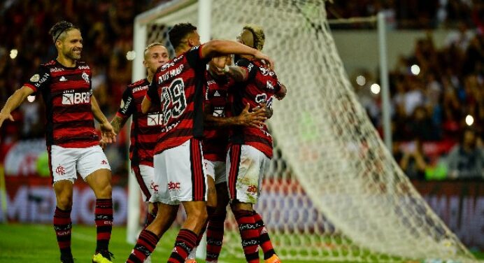 Flamengo tem quatro representantes na Seleção da Rodada do Brasileirão