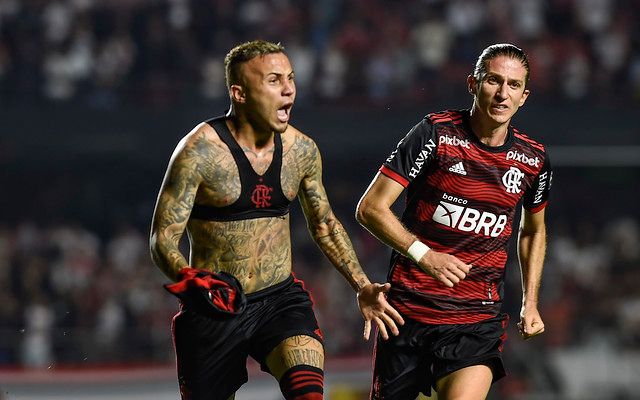 Everton Cebolinha desencanta com golaço e leva torcedores do Flamengo à loucura