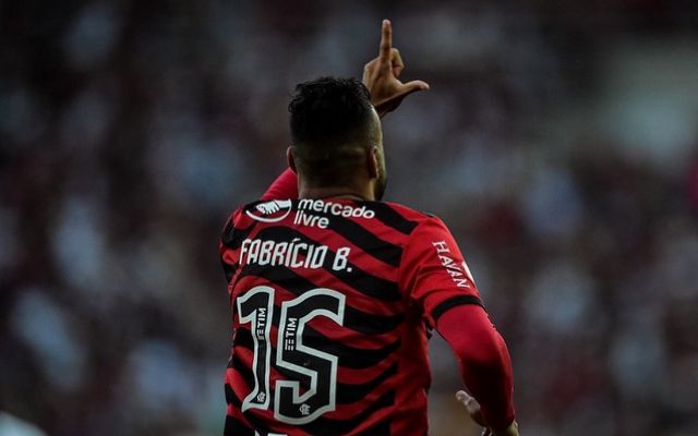 Portal de estatísticas aponta Fabrício Bruno como jogador do mês