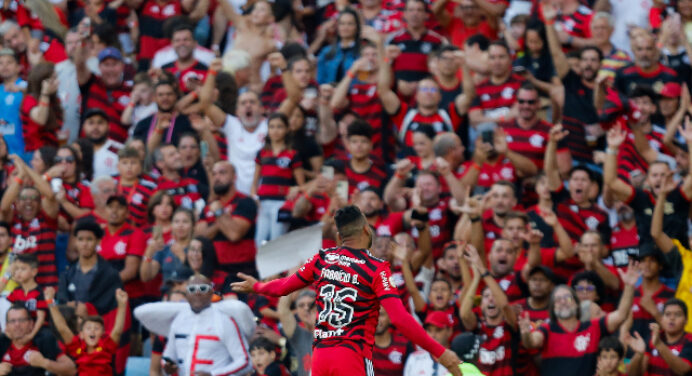 Flamengo reencontra torcida no Maracanã após título da Libertadores fora de casa