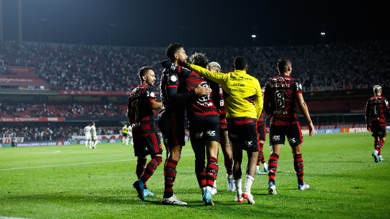 Mengão escalado para o confronto contra o São Paulo; confira