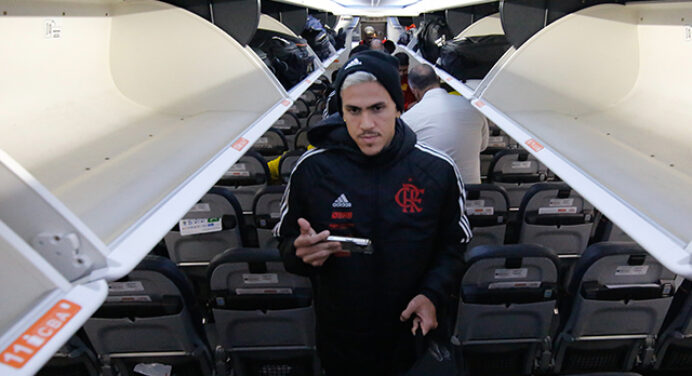 Flamengo viaja mais de 6 mil km em sequência de jogos fora de casa