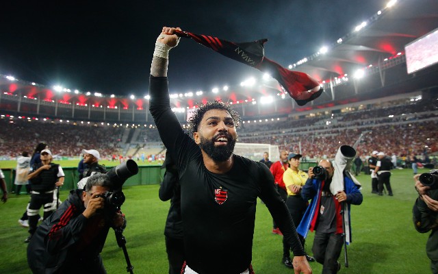 Títulos e idolatria: Gabigol completa 26 anos nesta terça e figura entre os maiores da história do Flamengo