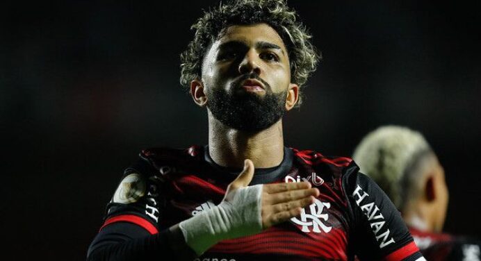 Sevilla avalia fazer proposta de quase R$ 125 milhões por Gabigol, do Flamengo