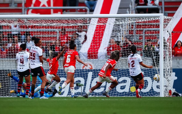 Feminino: Flamengo empata com Inter no Beira-Rio e dá adeus ao Brasileirão