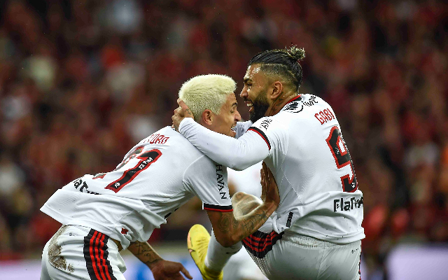 Dupla Pedro e Gabigol não fez gol apenas em um jogo no mês de agosto