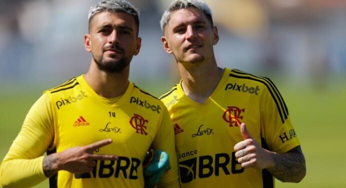“Grande pessoa”: Varela abre o jogo sobre amizade com Arrascaeta