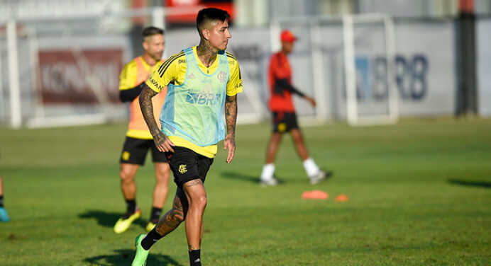 Lesionado, Erick Pulgar tem prazo estimado para retorno às atividades no Flamengo