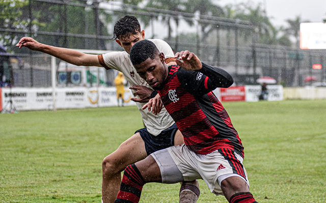 Flamengo é eliminado do Brasileirão Sub-17 após derrota para o Fortaleza