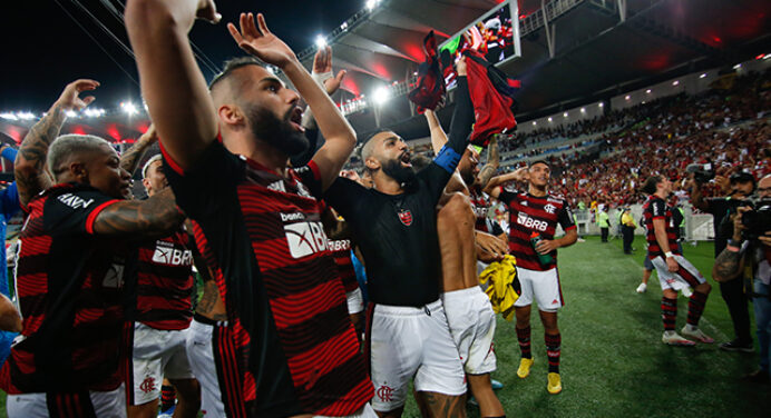 Com setores ofensivo e defensivo em sintonia, Flamengo vê números crescerem na temporada