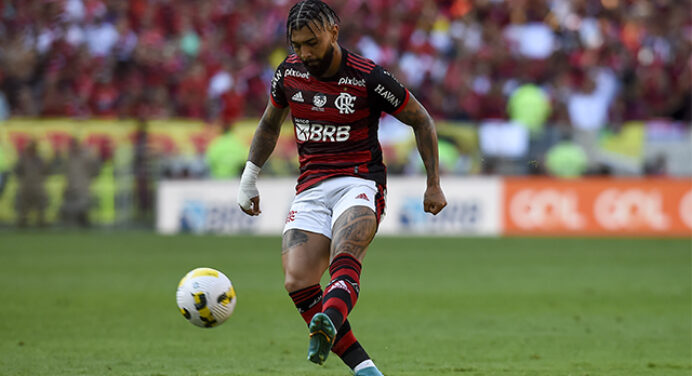 Flamengo está no top 10 de times que mais finalizam após contra-ataques; veja ranking