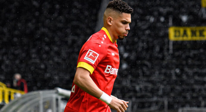Paulinho decide deixar o Leverkusen; atacante já foi sondado pelo Flamengo