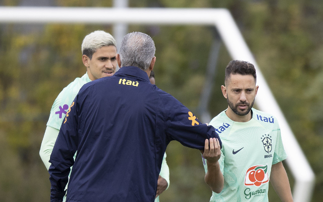 Tite define escalação do Brasil sem Gabigol e Everton Ribeiro para jogo  contra o Paraguai - Coluna do Fla
