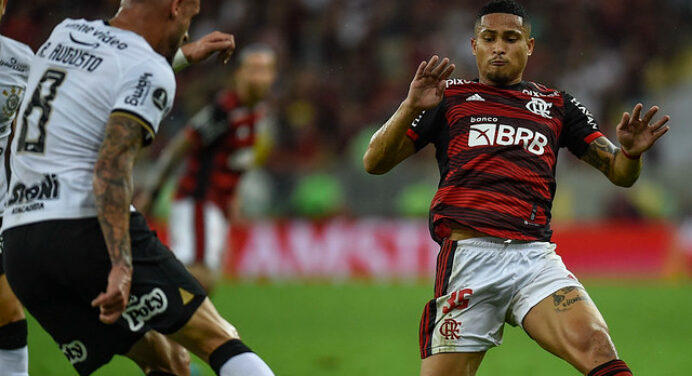 Renato Augusto bota Flamengo no topo da América e imagina ‘dureza’ na Copa do Brasil