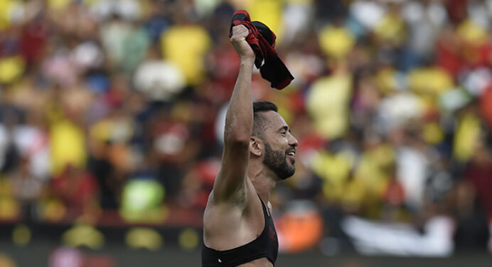 Drible de Everton Ribeiro é apontado pela Conmebol como ‘momento histórico’ da Libertadores