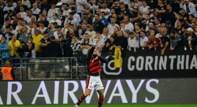 Flamengo tem mais vitórias do que o Corinthians em jogos na Neo Química Arena