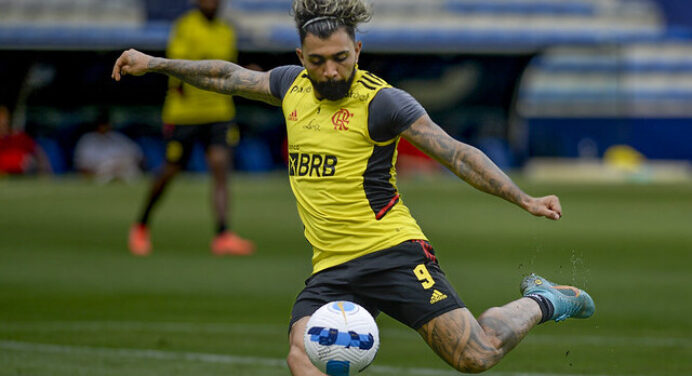 Gabigol conquistará 11º título pelo Flamengo caso vença a Libertadores