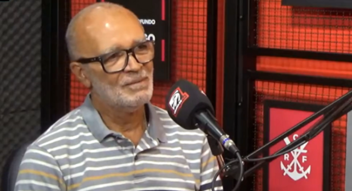 Ex-técnico do Flamengo relembra homenagem recebida pelo clube: “Dia mais emocionante da minha vida”