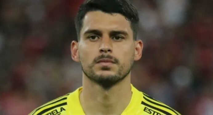 Herói do Internacional, goleiro valoriza empate com o Flamengo: “Foi de igual para igual”